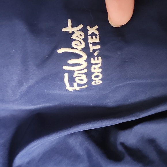 Far west gore tex jacket ptp is 22" - Picture 3 of 5